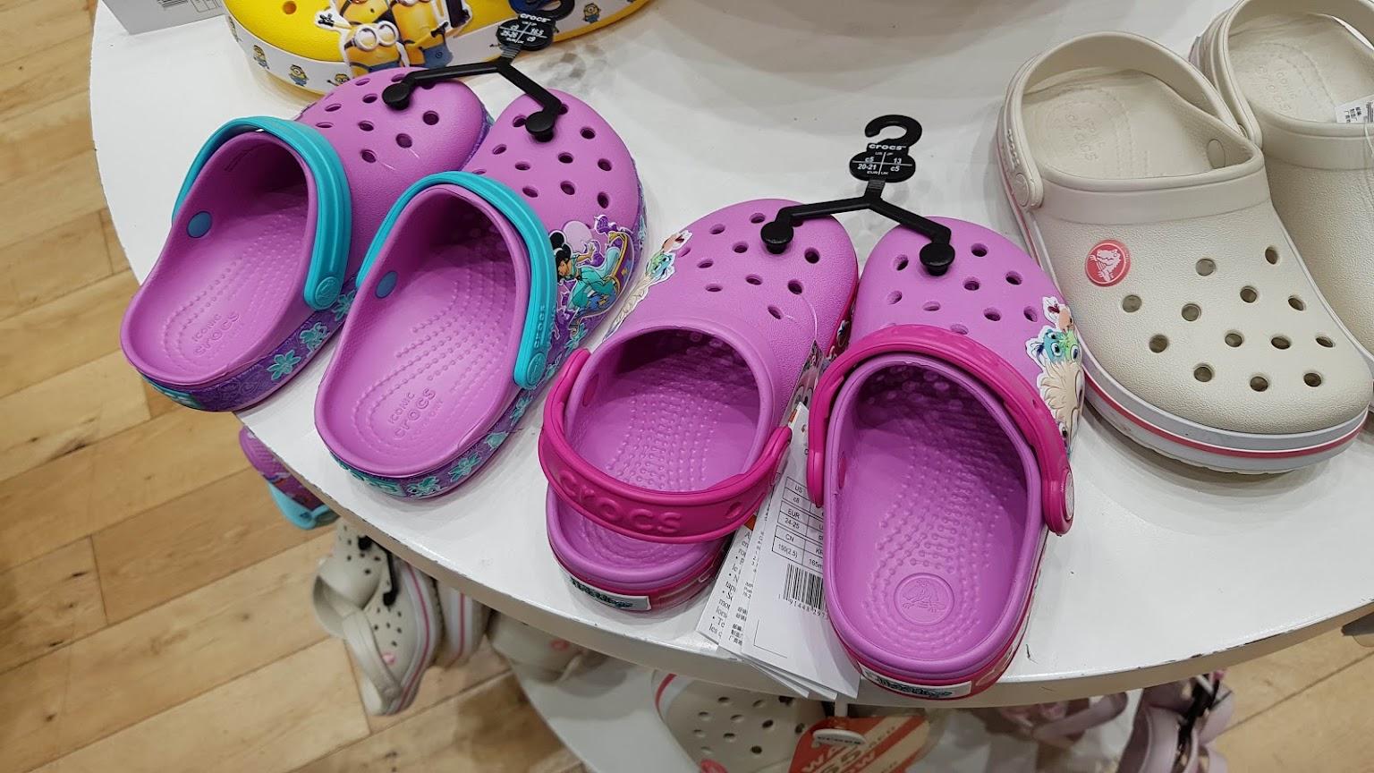 Crocs near Burj Khalifa/Dubai Mall Metro Station – clothing and shoe ...
