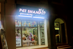 Pet Shampoo store and Grooming Salon